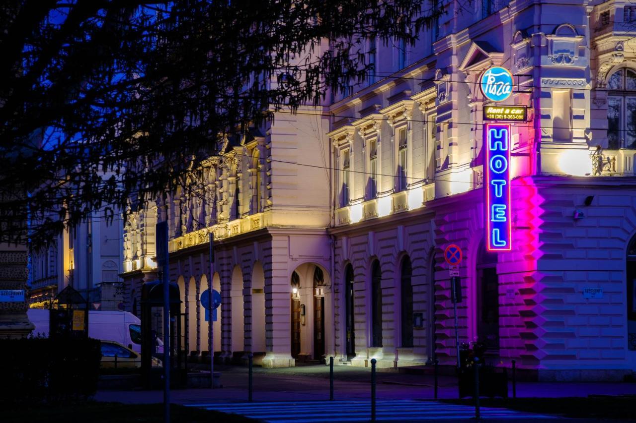 Tisza Hotel Szeged Kültér fotó